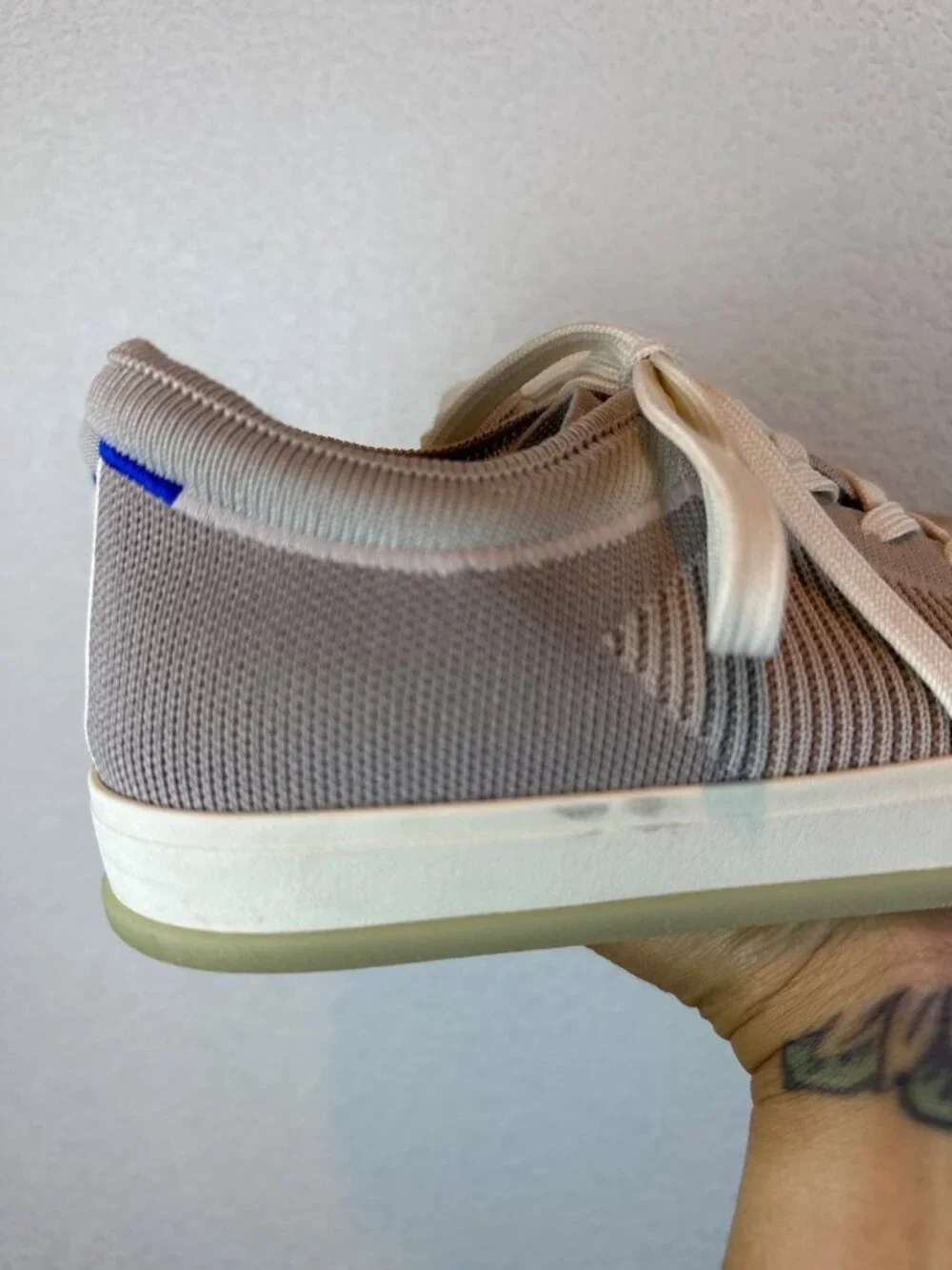 Rothy's The Lace Up Knit Sneakers Taupe Beige Size 8 Washable Comfort Shoes